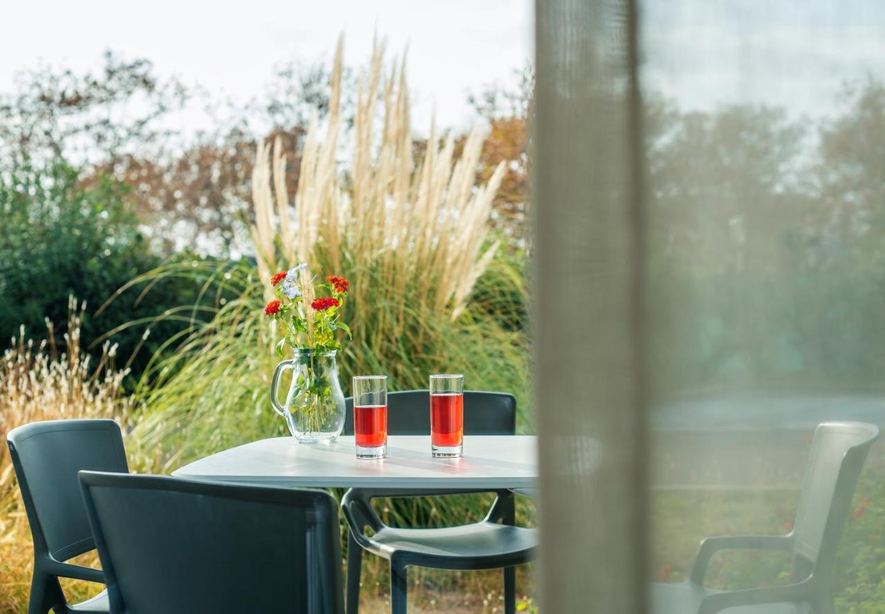 Le Jardin De Babylone "Reserve Aux Couples Uniquement" Agde Exterior photo